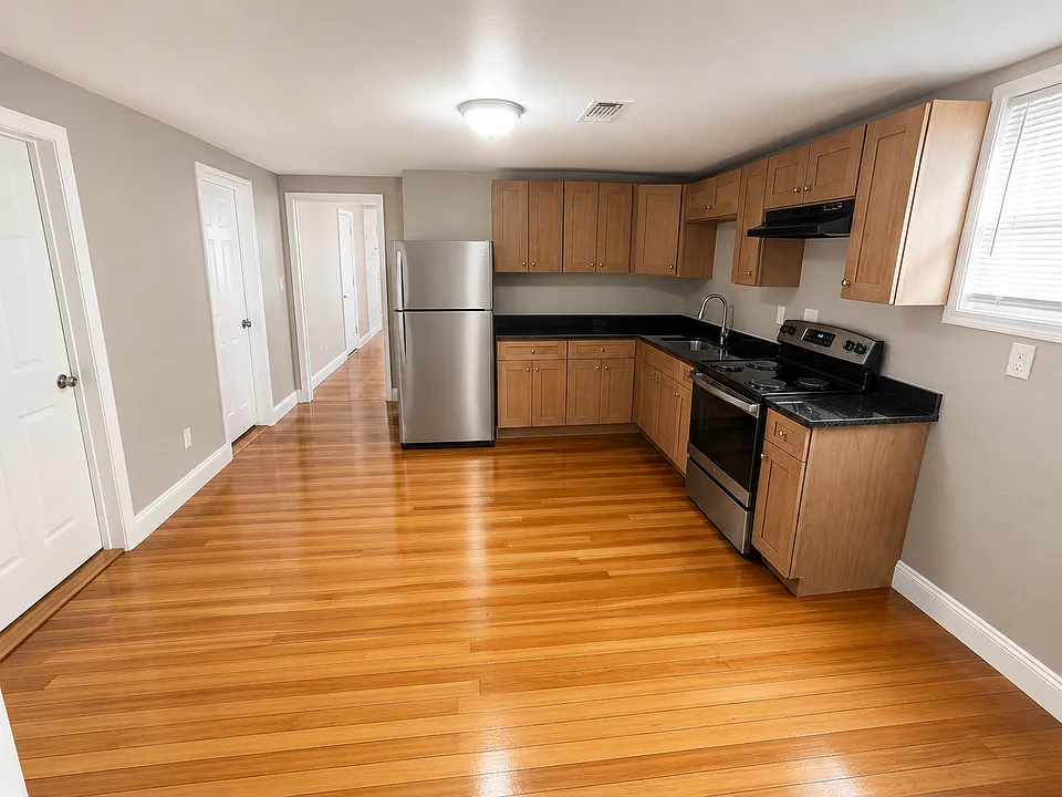122 Foster St #2