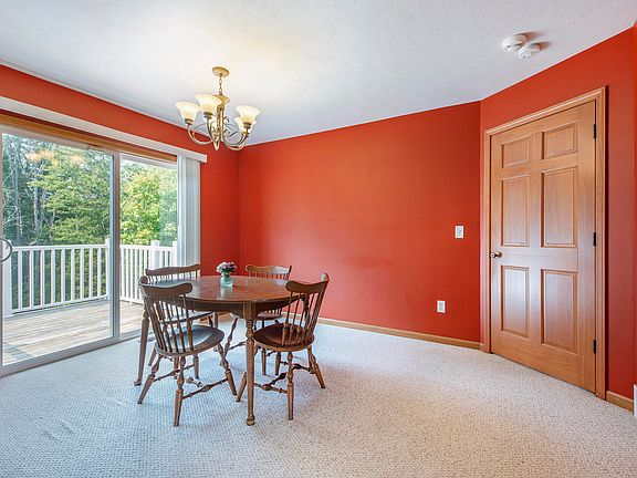 4th image of 2088 Winston View Dr NE