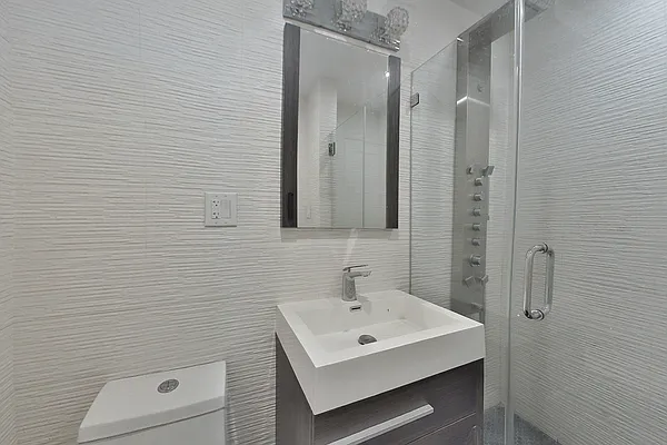 Rented by Platinum Properties | media 18