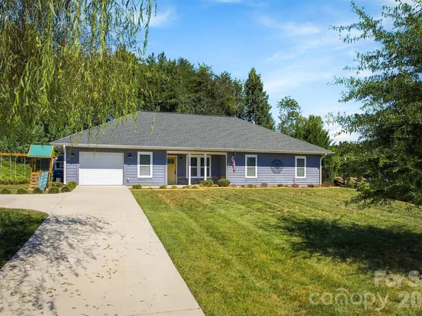 329 Springwood Dr NE, Valdese, NC 28690