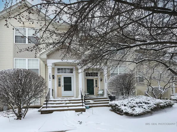 1493 Saint James Ct, Gurnee, IL 60031