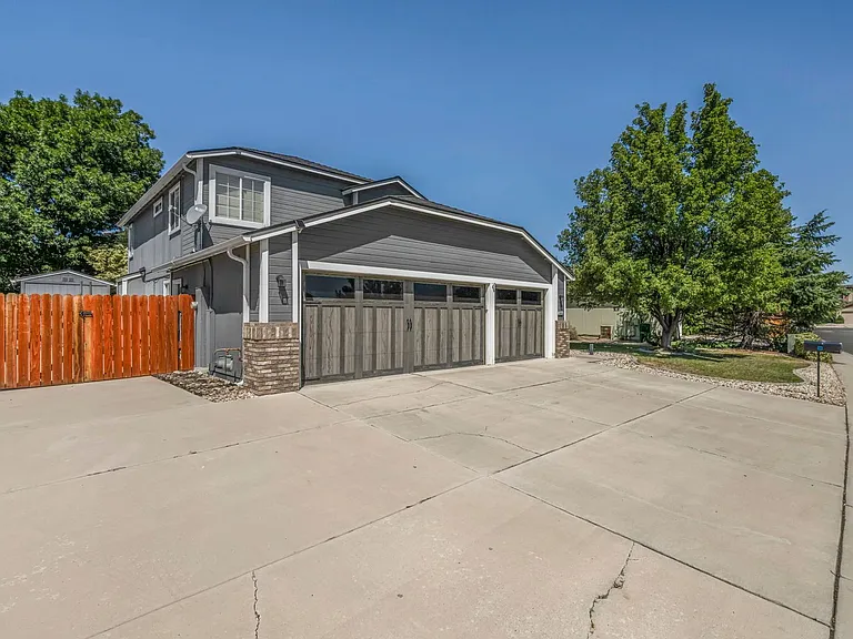 5045 Pradera St — Photo 84