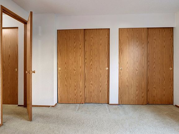 4th image of 19857 25th Ave NE APT 203