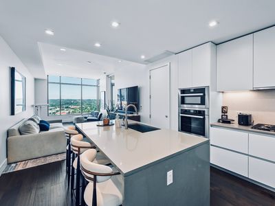 501 West Ave #3002, Austin, TX, 78701