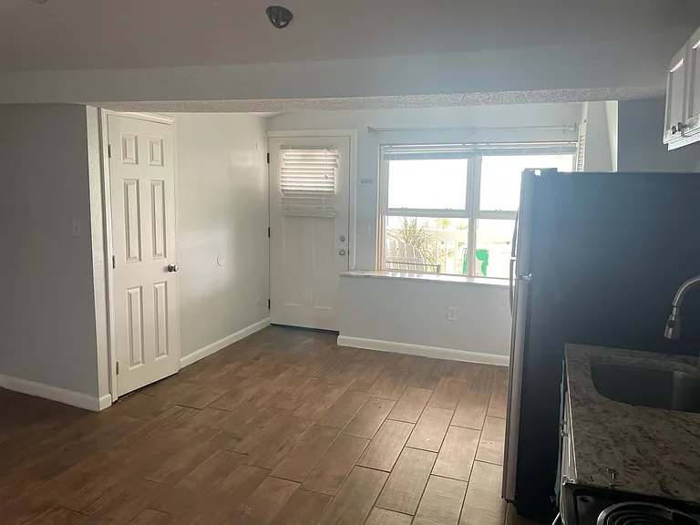 21104 Front Beach Rd #303 — Photo 22