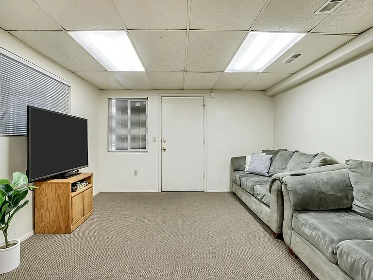 Bountiful Court Apartments