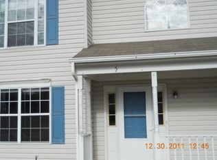 815 Palace Ct #2, Newport News, VA 23608