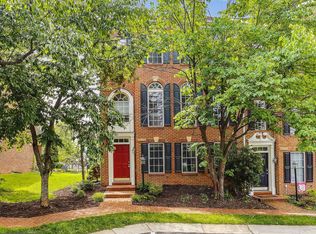 43775 Apache Wells Ter, Leesburg, VA 20176