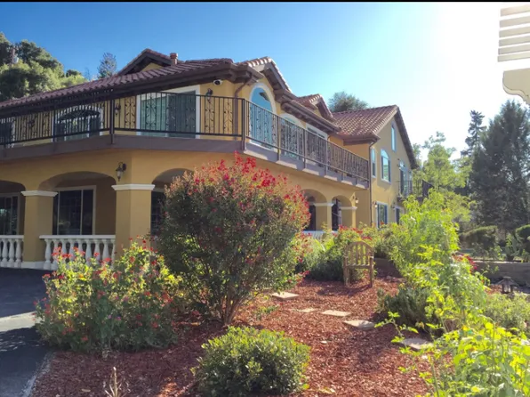 15395 Blossom Hill Rd #2, Los Gatos, CA 95032