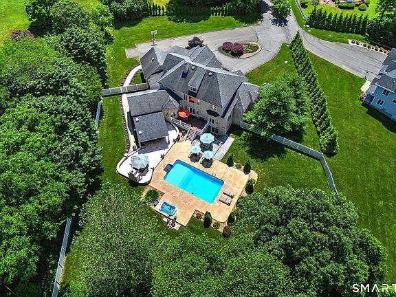 4th image of 80 Platt Lane