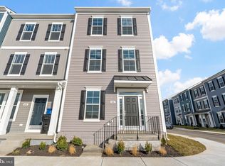 646 Hemsworth Ln, Winchester, VA 22601