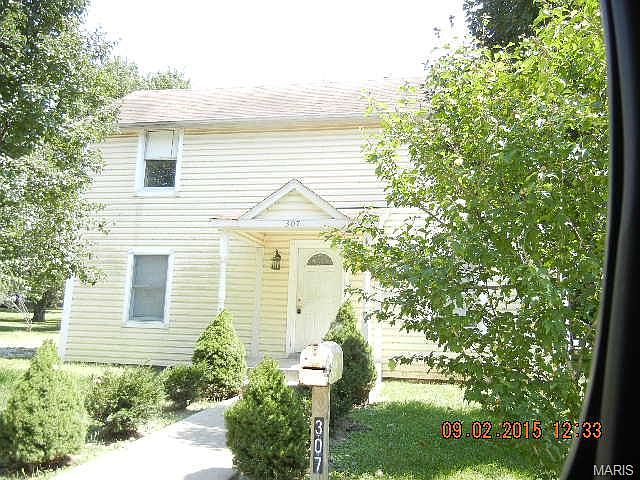 1st image of 307 Grand Ave