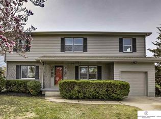 4943 Ruggles St, Omaha, NE 68104