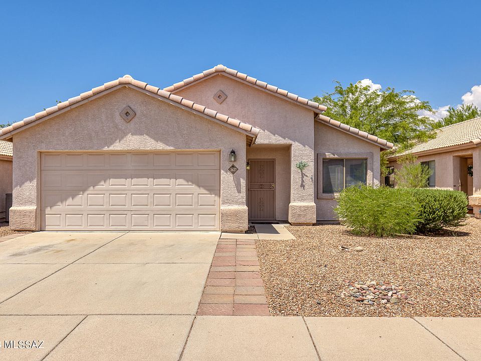 1st image of 2627 W Cezanne Cir