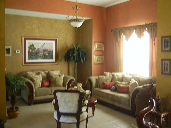 Living Rm
