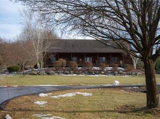 414 Frantz Rd, Brodheadsville, PA 18322