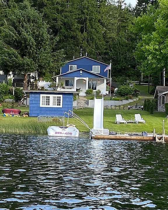 1st image of 1521 E Mason Lake Dr E