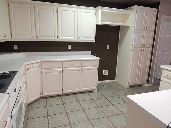5th image of 6216 Oakcrest Ln