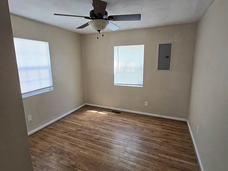 3209 Dartmouth St — Photo 9