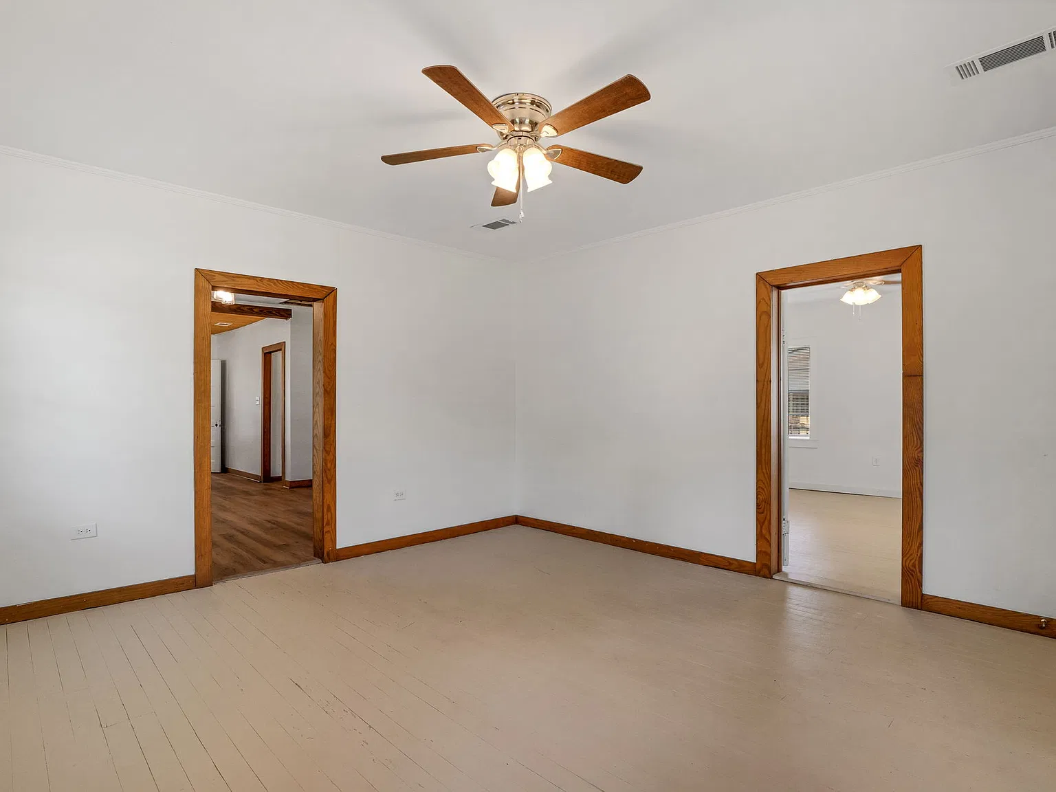 3 bed, 1500 sqft, $1,500 — Photo 3