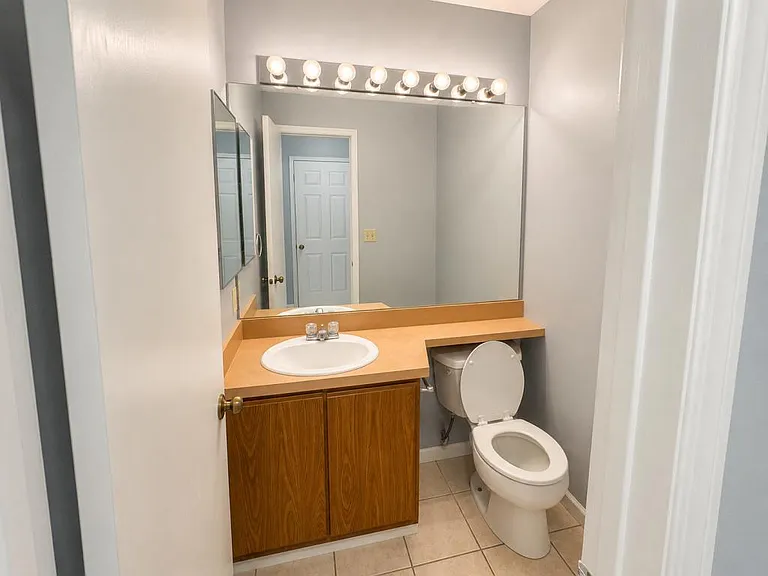 7457 E Huntington Dr #4 — Photo 8