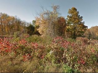 65 Burbank Rd, Sutton, MA 01590