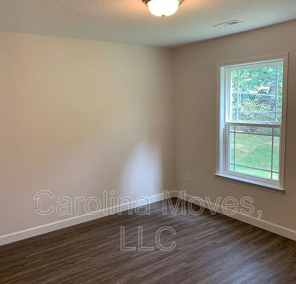 147 Cosmos Ln — Photo 10