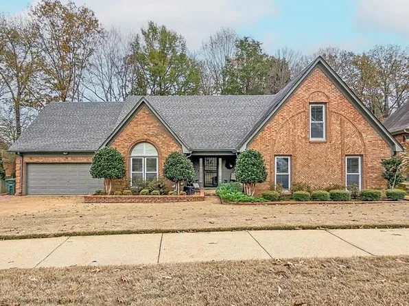 8990 Carrollwood Ln, Cordova, TN 38016