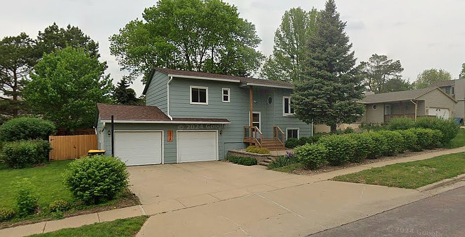 1st image of 2313 S Chapelwood Ave