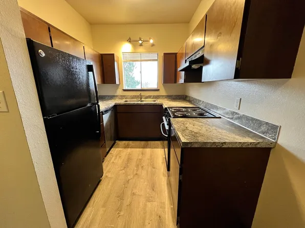 Spartan Arms, 1640 Washington St APT 5, Sumner, WA 98390