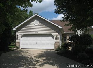 2000 Clara Mae Ct, Springfield, IL 62711