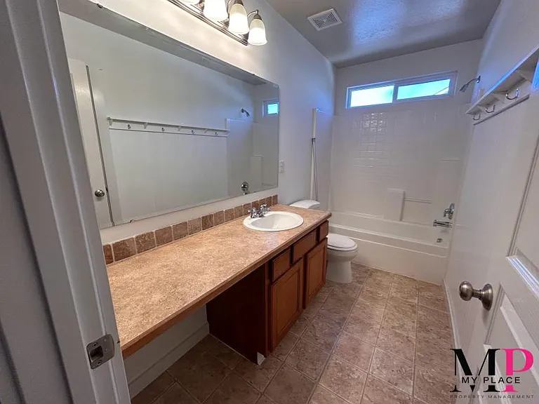 12304 W Havencrest Dr — Photo 19