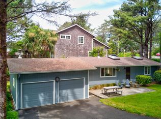 3888 S Hemlock St, Cannon Beach, OR 97110