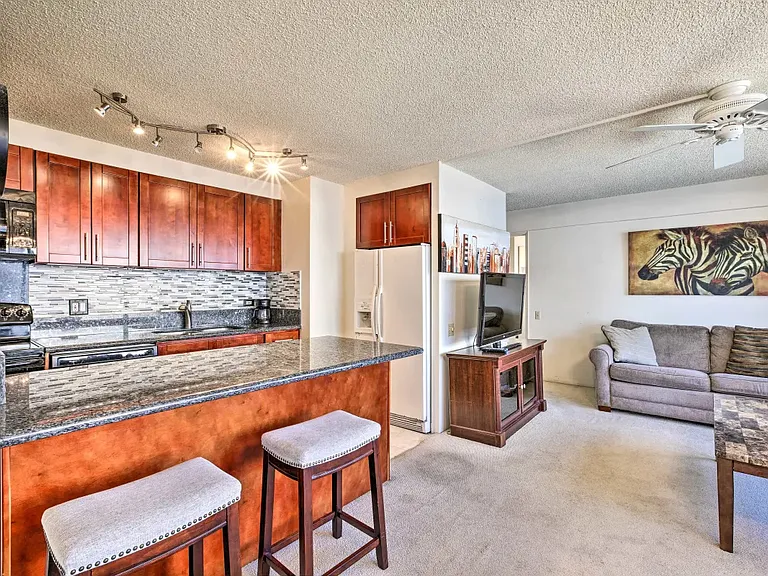 1778 Ala Moana Blvd — Photo 1