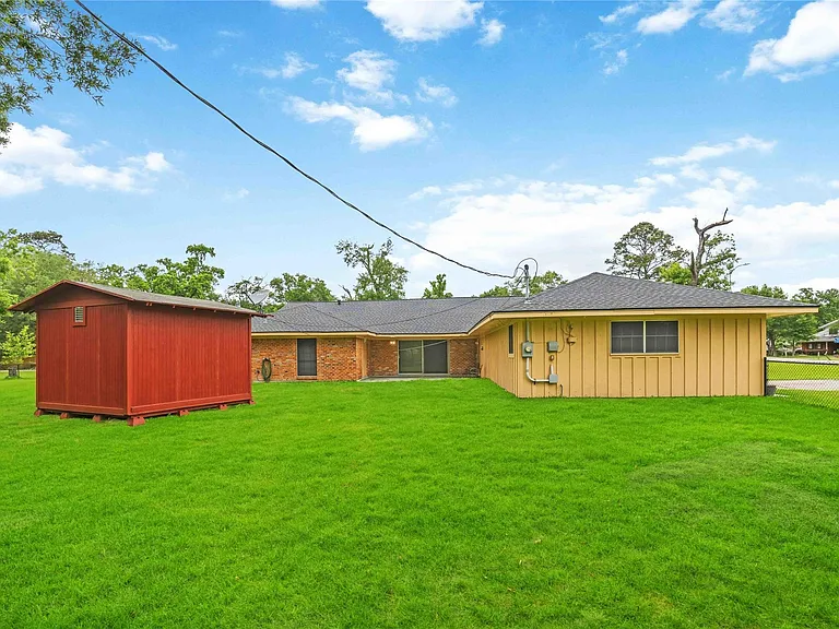 435 Rolling Wood Rd — Photo 27