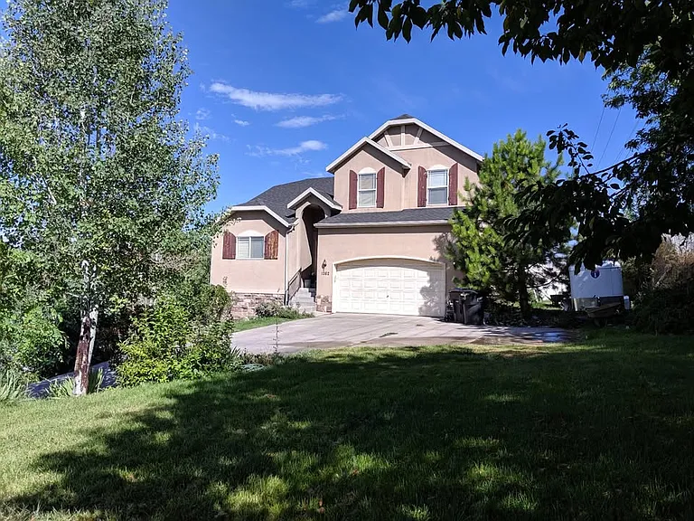 1262 S 1650 E #B — Photo 17