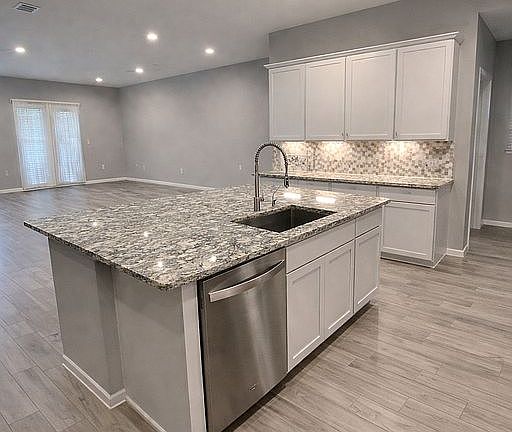 3rd image of 930 Youth Water Rd