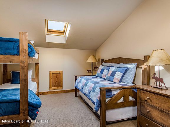 4th image of 3605 W Michael Dr #3-D-3