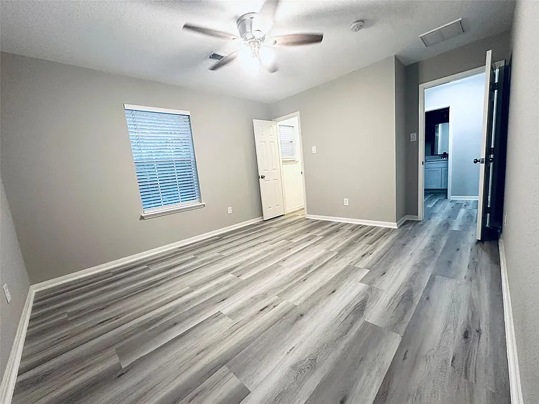 3514 Benjamin Franklin Ln — Photo 19