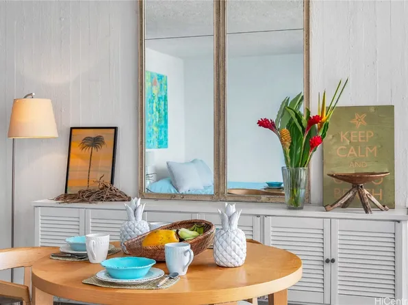 2987 Kalakaua Ave APT 404, Honolulu, HI 96815