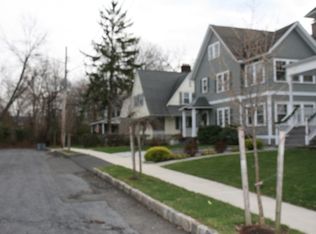 21 Appleton Pl, Montclair, NJ 07043