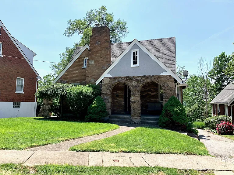 3061 Taylor Ave — Photo 1