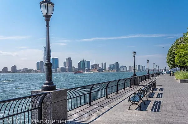 Rented by Owner | media 15