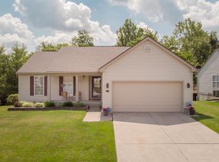 1585 Creekside Rd, Amelia, OH 45102
