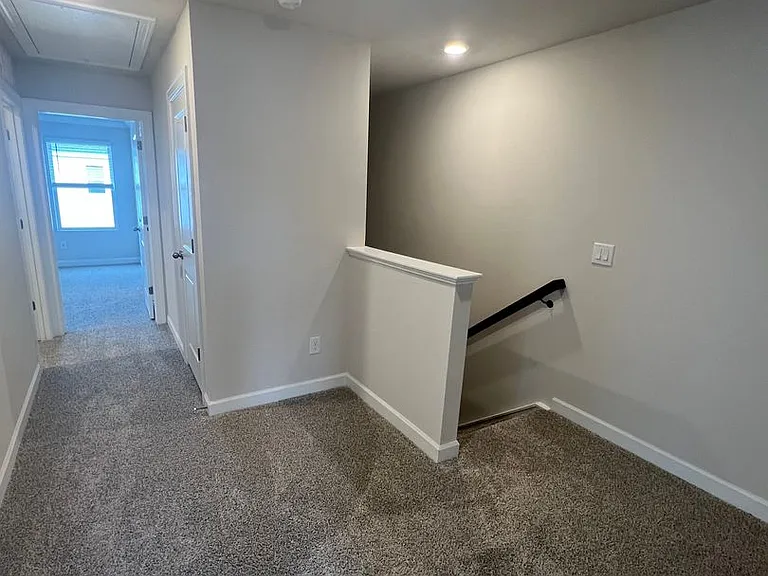 1725 Braemar Village Dr — Photo 12