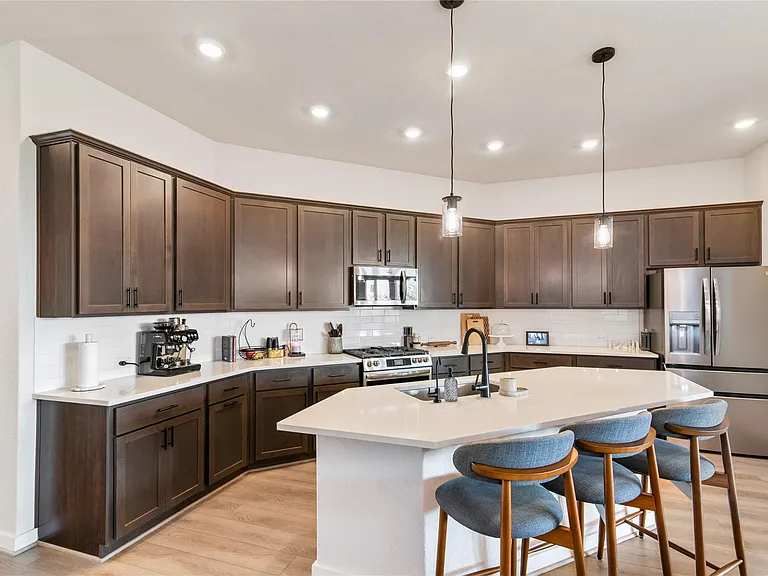 128 Radnor Rd — Photo 37