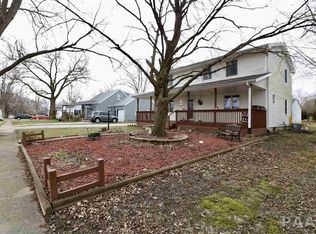 404 S White St, Mackinaw, IL