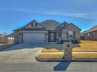 12428 E 129th Pl N, Collinsville, OK 74021