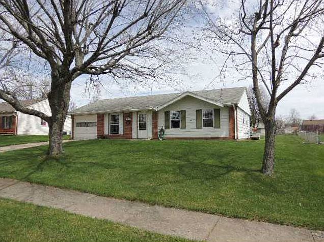 2nd image of 3132 Vineyard St
