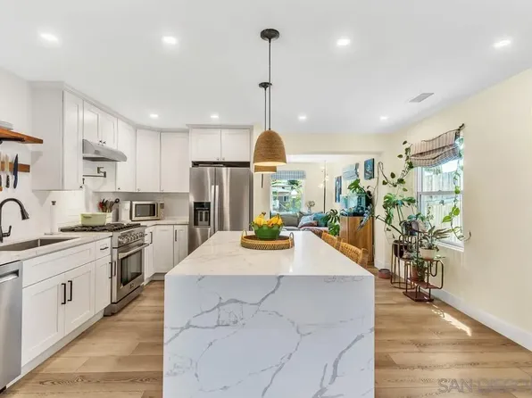 4660 Rolando Blvd, San Diego, CA 92115